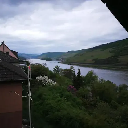 Wunderschoene Aussicht Garantiert منزل للإقامة *